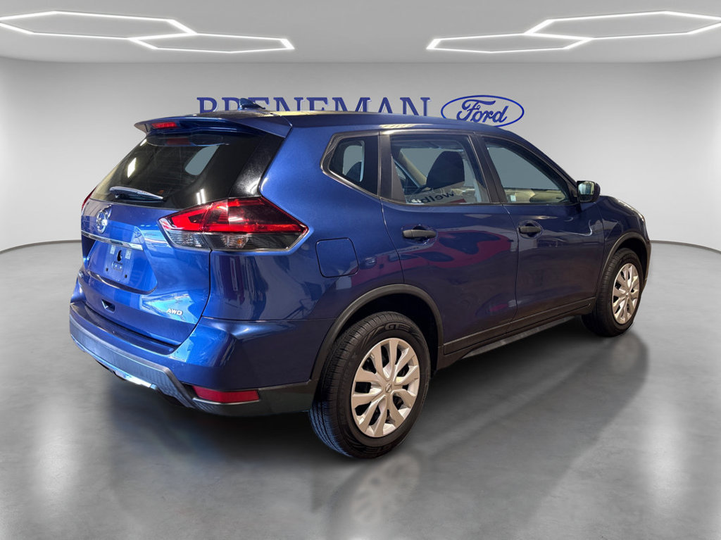 Used 2018 Nissan Rogue S AWD/4WD image 6