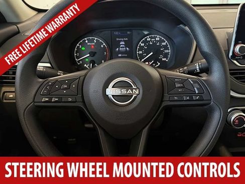 Used 2025 Nissan Altima 2.5 S FWD image 8