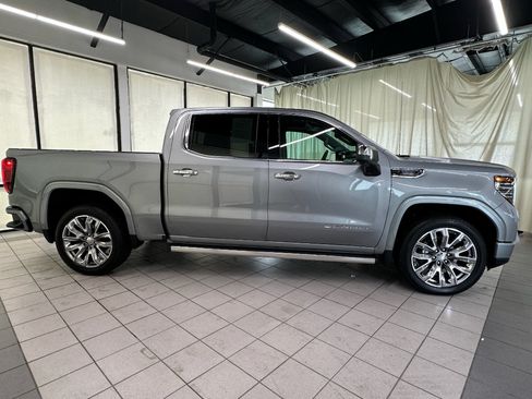 Used 2026 GMC Sierra 1500 Denali w/ Denali Reserve Package AWD/4WD image 2