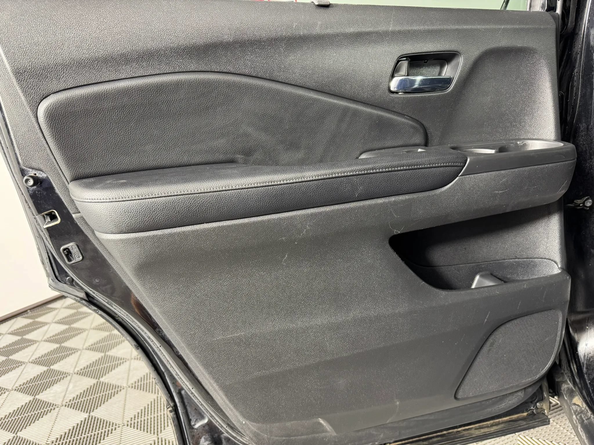 Used 2018 Honda Pilot Touring image 45