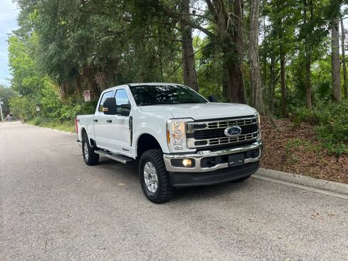Used 2024 Ford F250 XLT w/ FX4 Off-Road Package AWD/4WD image 5