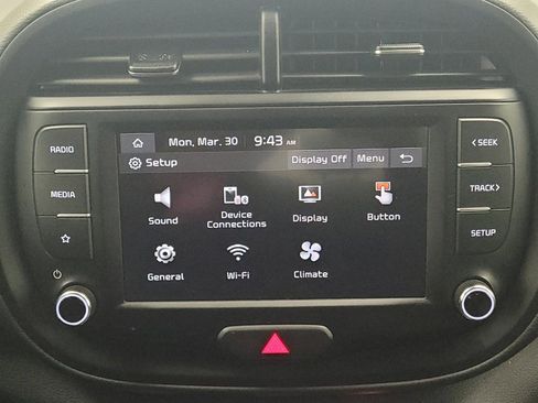 Used 2025 Kia Soul LX w/ LX Technology Package image 25