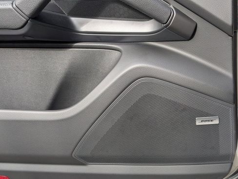 Certified 2026 Porsche Cayenne AWD/4WD image 14