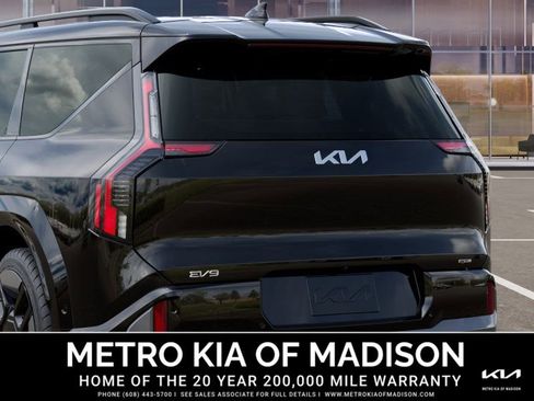 New 2026 Kia EV9 GT-Line image 13