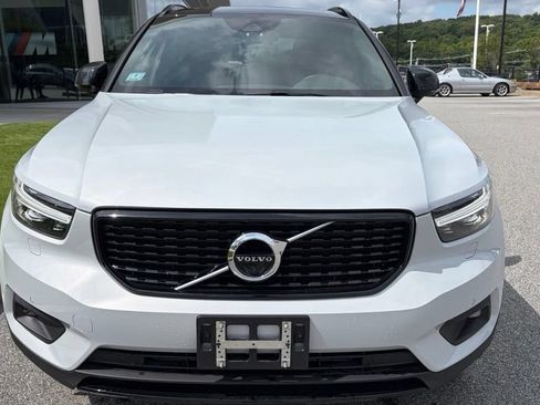 Used 2021 Volvo XC40 T5 R-Design w/ Advanced Package AWD/4WD image 6