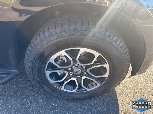 Used 2024 Ford Expedition XLT image 10