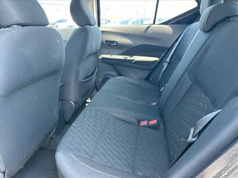 Used 2022 Nissan Kicks S FWD image 14