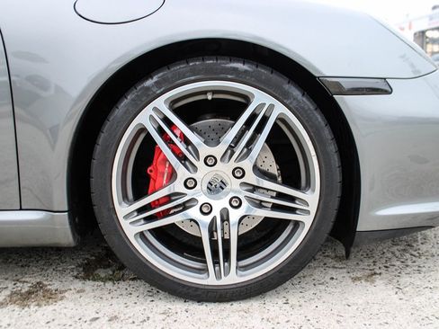 Used 2010 Porsche 911 Carrera S image 13