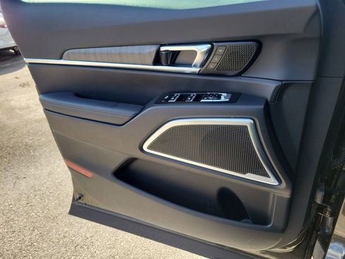 Used 2023 Kia Telluride SX image 22