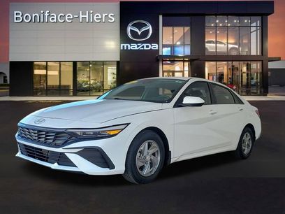 Used 2024 Hyundai Elantra SE