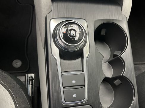 Used 2023 Ford Escape Active image 24