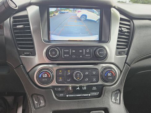 Used 2016 Chevrolet Tahoe LT RWD image 13