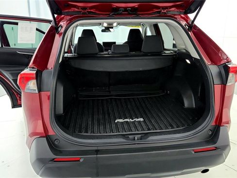 Used 2023 Toyota RAV4 LE image 20