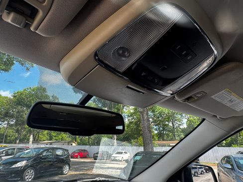Used 2012 Dodge Durango Crew AWD/4WD image 22