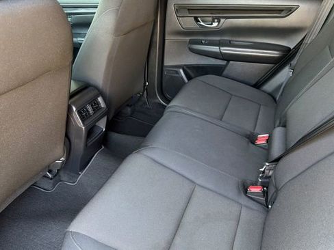 Used 2025 Honda CR-V LX image 13