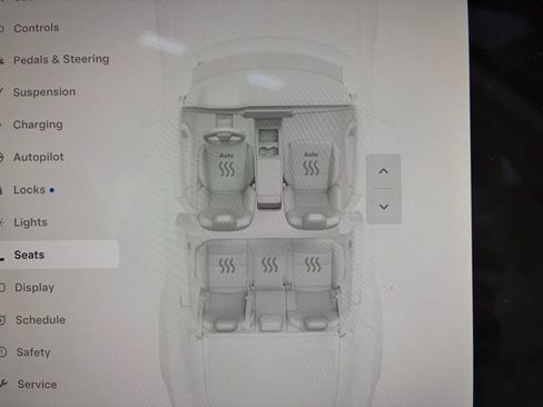 Used 2024 Tesla Model S image 17