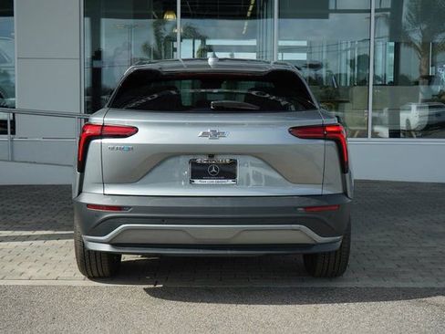 New 2026 Chevrolet Blazer EV LT image 7