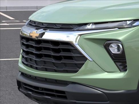 New 2026 Chevrolet TrailBlazer LS w/ LS Convenience Package AWD/4WD image 16