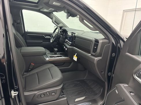 New 2026 GMC Sierra 1500 SLT w/ SLT Premium Plus Package image 64