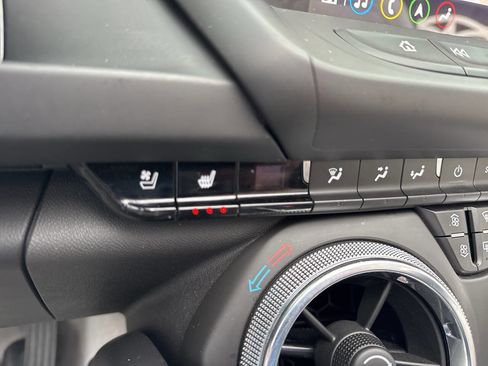 Used 2020 Chevrolet Camaro SS image 20