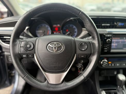 Used 2014 Toyota Corolla S FWD image 21
