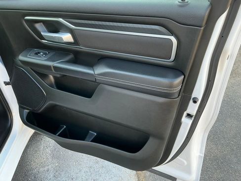 Used 2025 RAM 1500 Big Horn AWD/4WD image 16