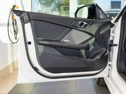 Used 2026 BMW M235i xDrive w/ Technology Package image 12