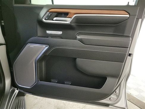 Certified 2023 GMC Sierra 1500 Denali w/ Technology Package image 25