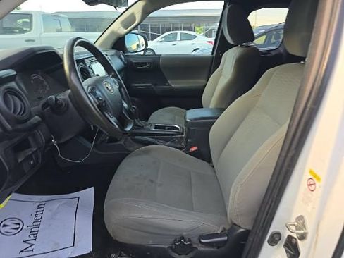 Used 2019 Toyota Tacoma SR RWD image 10
