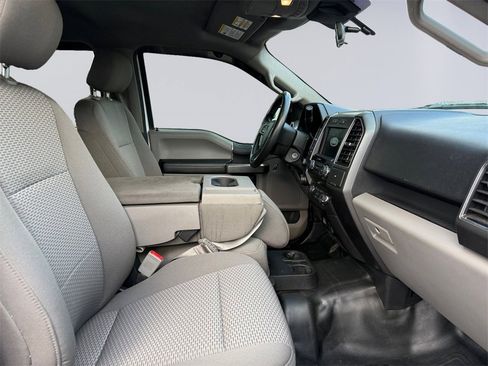 Used 2019 Ford F150 XLT w/ XTR Package image 17