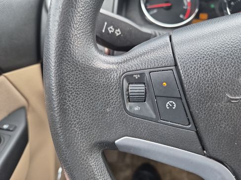 Used 2008 Saturn Vue XE FWD image 15