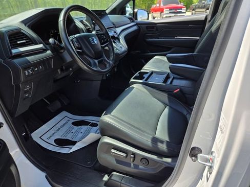 Used 2025 Honda Odyssey Sport-L image 9