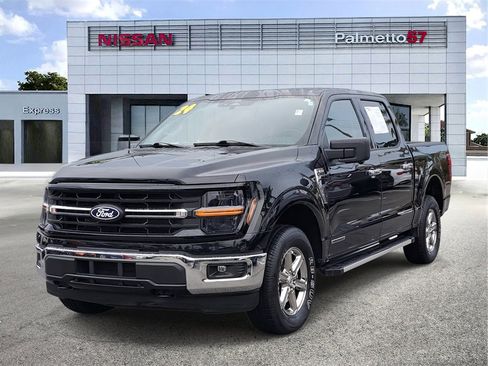 Used 2024 Ford F150 XLT w/ Mobile Office Package image 3