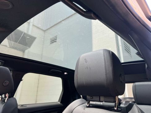 Certified 2025 Land Rover Discovery Sport Dynamic SE image 14