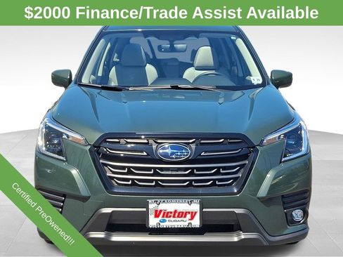 Used 2024 Subaru Forester Premium AWD/4WD image 2