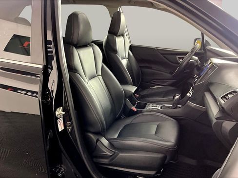 Used 2019 Subaru Forester Limited w/ Popular Package #3 AWD/4WD image 7