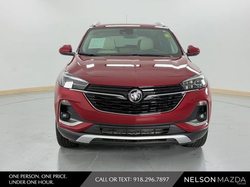 Used 2020 Buick Encore GX Essence w/ Experience Buick Package AWD/4WD image 2