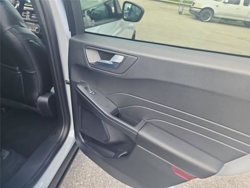 New 2026 Ford Escape ST-Line image 24