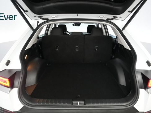 Used 2024 Hyundai Ioniq 5 SEL RWD image 8