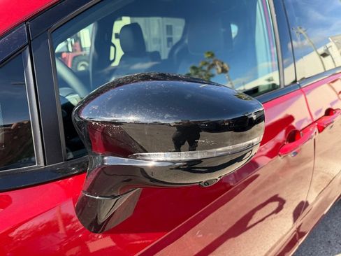 New 2026 Chrysler Pacifica Select FWD image 10