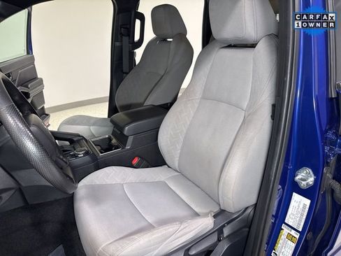 Used 2025 Toyota Tacoma SR5 image 12