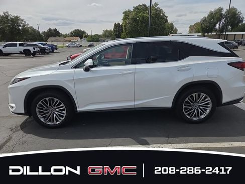 Used 2022 Lexus RX 350L Luxury w/ Cold Weather Package (CT) AWD/4WD image 2