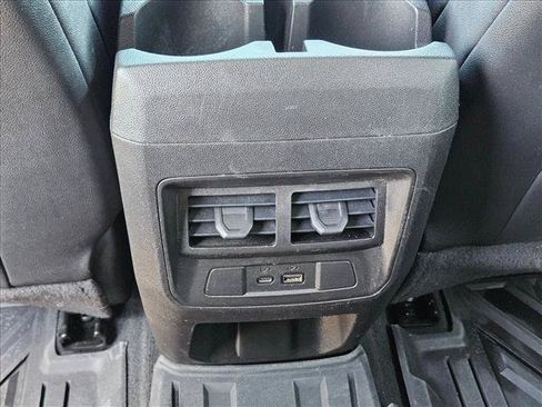 Used 2023 Chevrolet Colorado Z71 w/ Z71 Convenience Package 2 AWD/4WD image 17