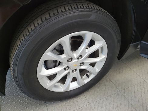 Used 2019 Chevrolet Equinox LT image 31