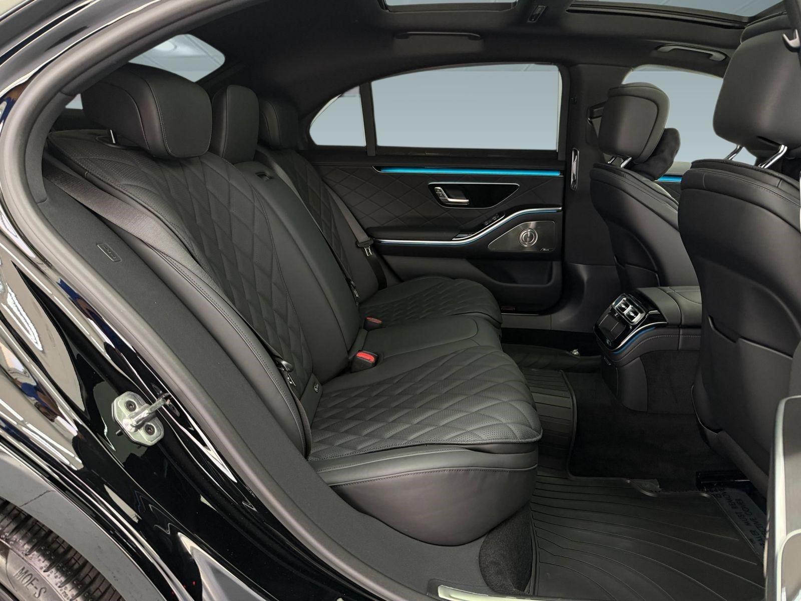 Used 2025 Mercedes-Benz S 580 4MATIC Sedan image 29