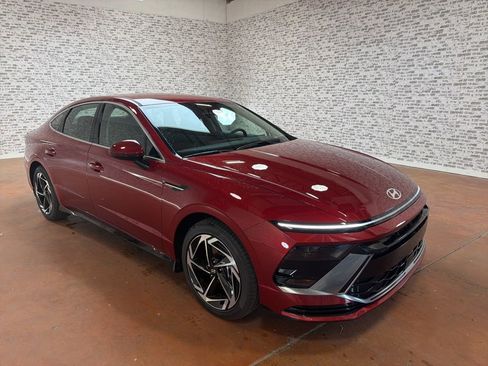 New 2026 Hyundai Sonata SEL image 1