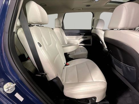 Used 2023 Kia Telluride S w/ S Sunroof Package image 24