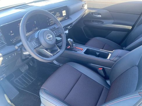 New 2026 Nissan Kicks SR w/ SR Premium Package image 19