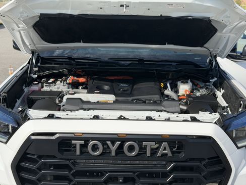 Used 2025 Toyota Sequoia TRD Pro AWD/4WD image 49