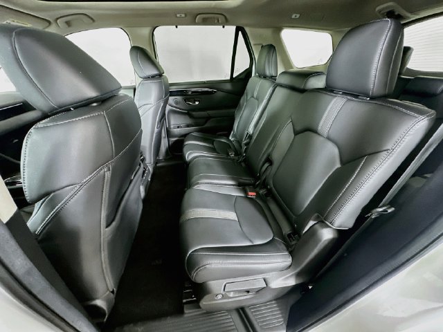 Certified 2024 Honda Pilot Touring image 33